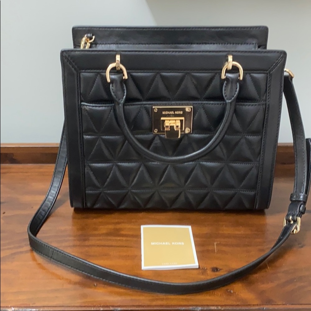 New NEVER USED Michael Kors handbag
